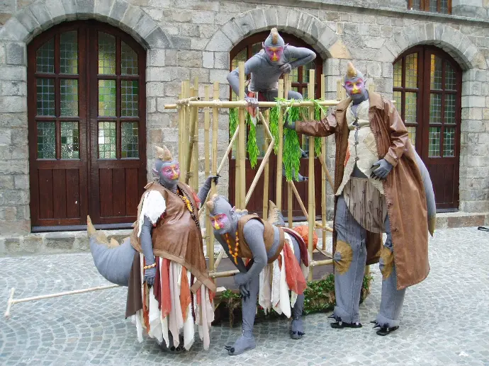 SAURHUMANO