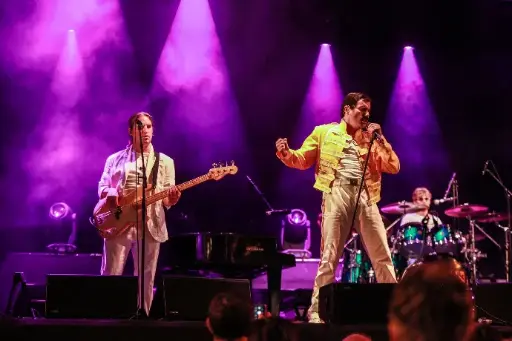 KILLER QUEEN