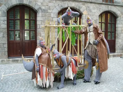 SAURHUMANO