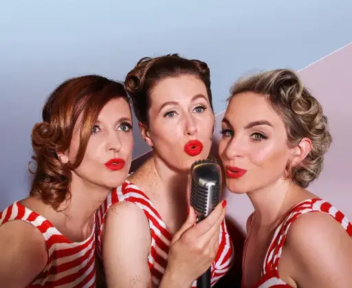 THE COVRETTES